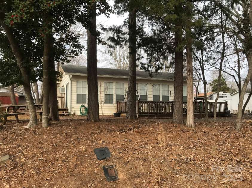 135/137 Indian Harbor Trail, Mount Gilead, NC 27306.  MLS# CAR4211628, YatesRealty ID 5355. 