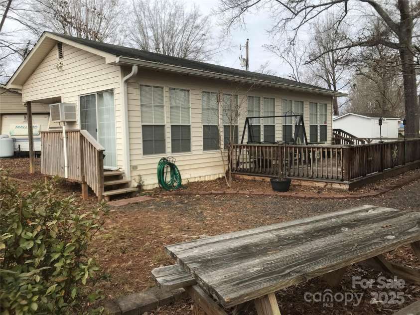 135/137 Indian Harbor Trail, Mount Gilead, NC 27306.  MLS# CAR4211628, YatesRealty ID 5355. 