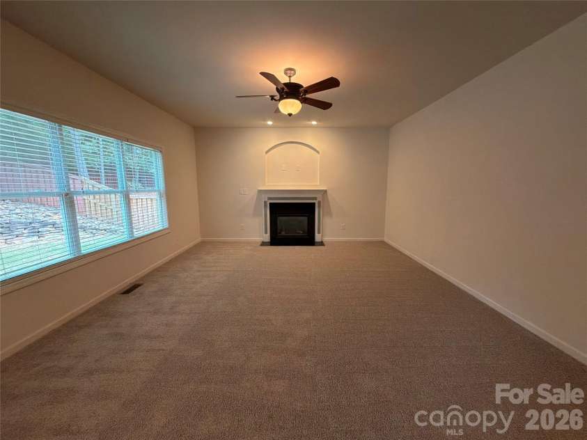 330 Windy Pine Drive, Lake Wylie, SC 29710.  MLS# CAR4429449, YatesRealty ID 53550. 