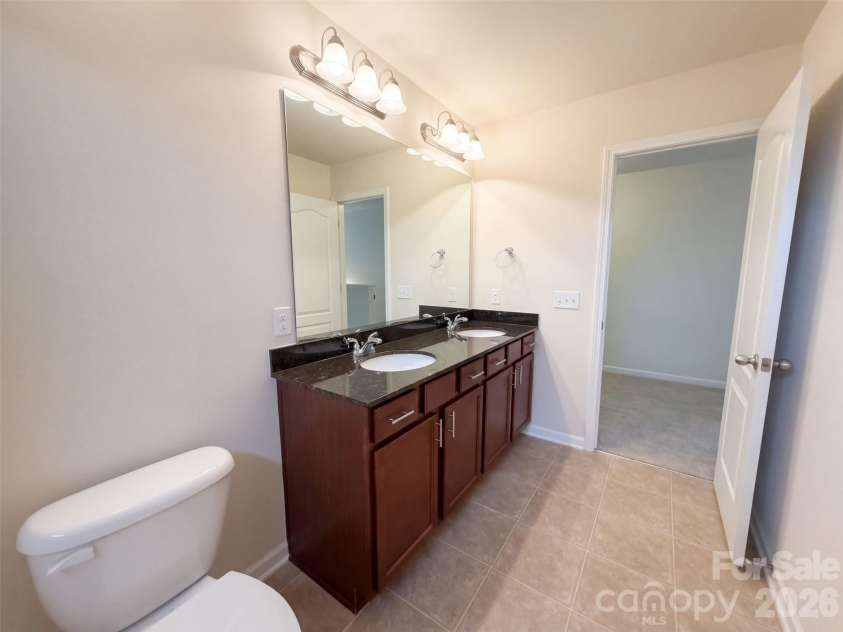 330 Windy Pine Drive, Lake Wylie, SC 29710.  MLS# CAR4429449, YatesRealty ID 53550. 