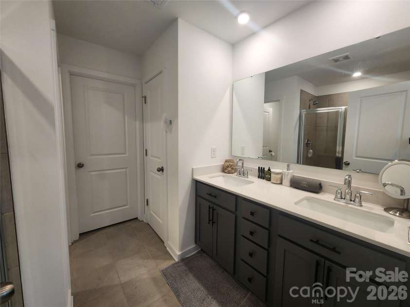 311 Bezelle Avenue, York, SC 29745.  MLS# CAR4429453, YatesRealty ID 53551. Primary Bath with Dual Vanity