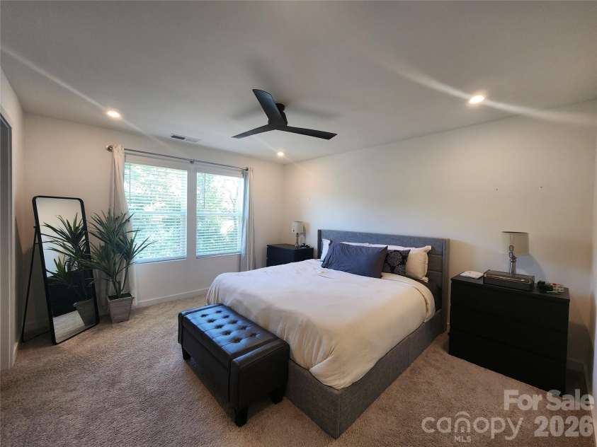 311 Bezelle Avenue, York, SC 29745.  MLS# CAR4429453, YatesRealty ID 53551. Primary Suite