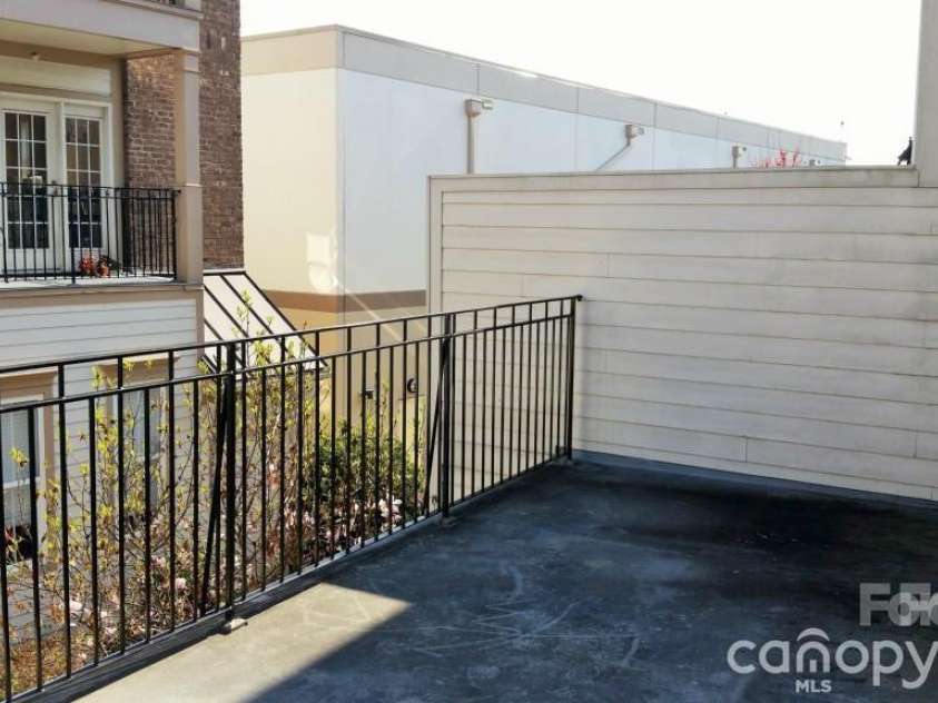 2064 Ayrsley Town Boulevard, Charlotte, NC 28273.  MLS# CAR4429418, YatesRealty ID 53552. Balcony 3