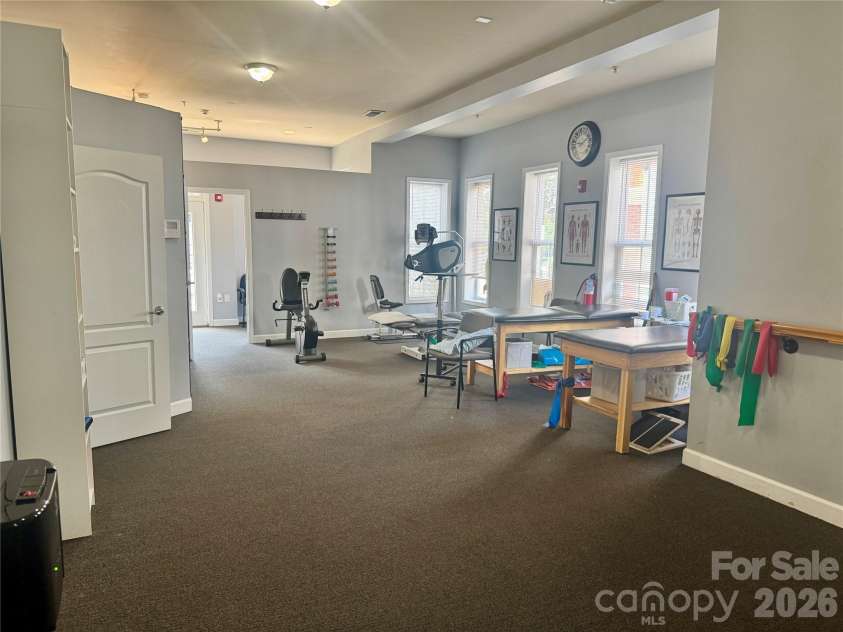 2064 Ayrsley Town Boulevard, Charlotte, NC 28273.  MLS# CAR4429418, YatesRealty ID 53552. Unit A Physical Therapy office