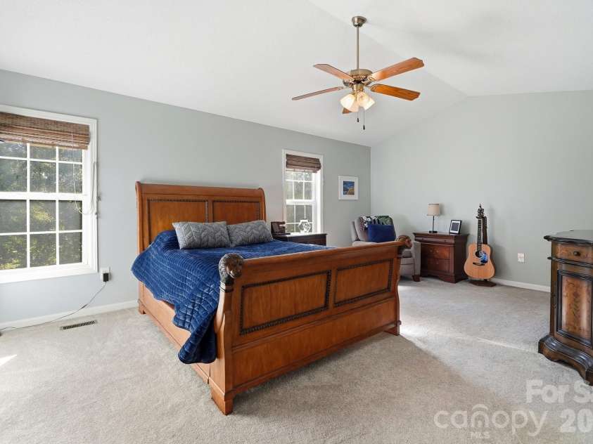 3649 Navajo Drive, Maiden, NC 28650.  MLS# CAR4429338, YatesRealty ID 53554. 