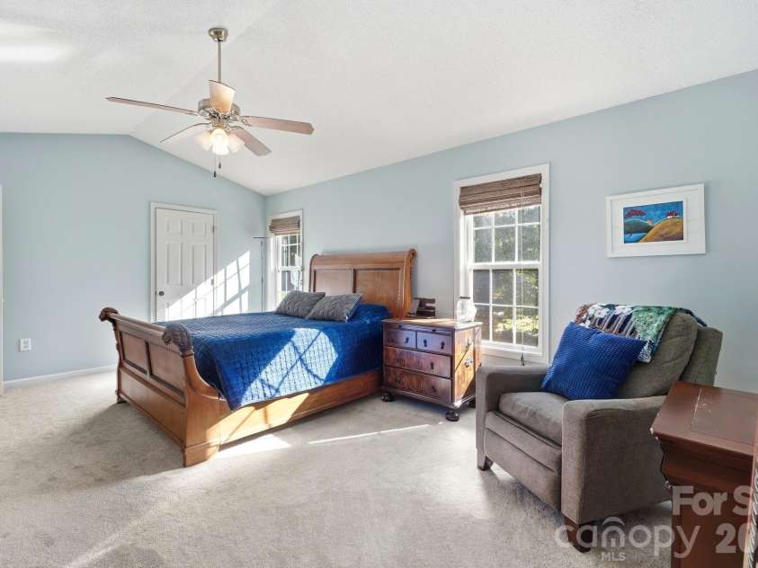 3649 Navajo Drive, Maiden, NC 28650.  MLS# CAR4429338, YatesRealty ID 53554. 