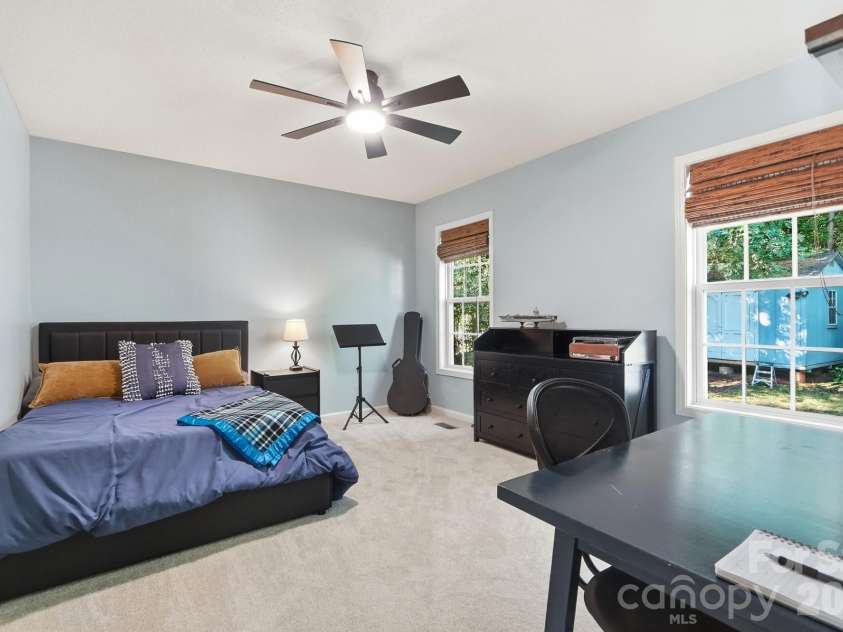 3649 Navajo Drive, Maiden, NC 28650.  MLS# CAR4429338, YatesRealty ID 53554. 