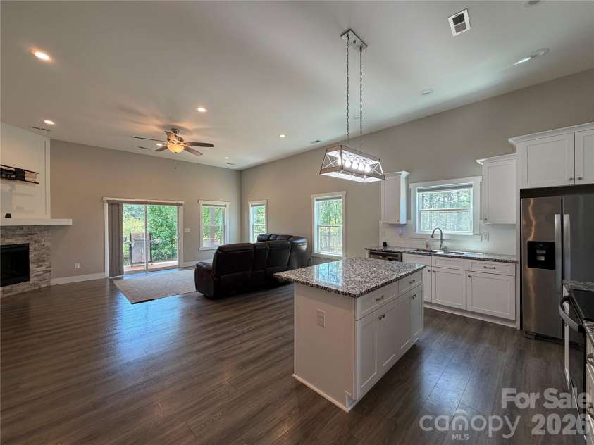 1473 Pleasant School Road, Gaffney, SC 29341.  MLS# CAR4429428, YatesRealty ID 53555. 