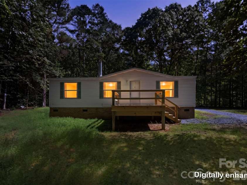 1325 Smith Woods Lane, Hickory Grove, SC 29717.  MLS# CAR4428431, YatesRealty ID 53556. 