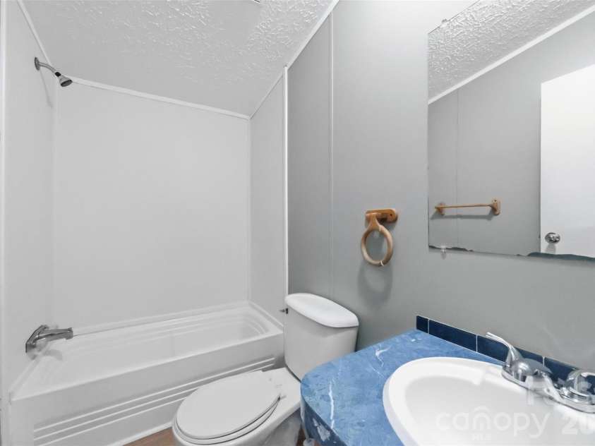 1325 Smith Woods Lane, Hickory Grove, SC 29717.  MLS# CAR4428431, YatesRealty ID 53556. 