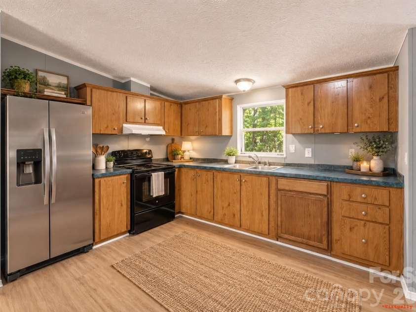 1325 Smith Woods Lane, Hickory Grove, SC 29717.  MLS# CAR4428431, YatesRealty ID 53556. *Virtually staged