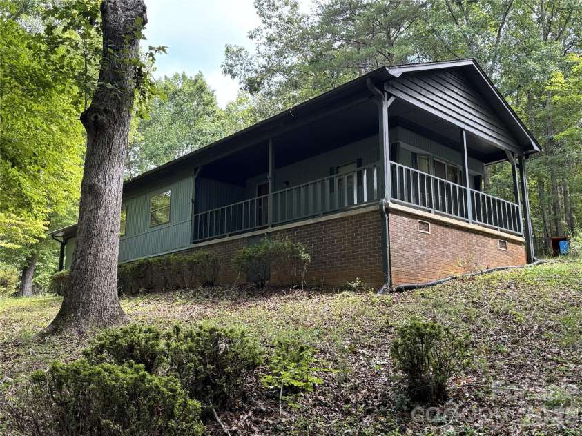 230 Sugar Loaf Road, Troy, NC 27371.  MLS# CAR4428969, YatesRealty ID 53557. 
