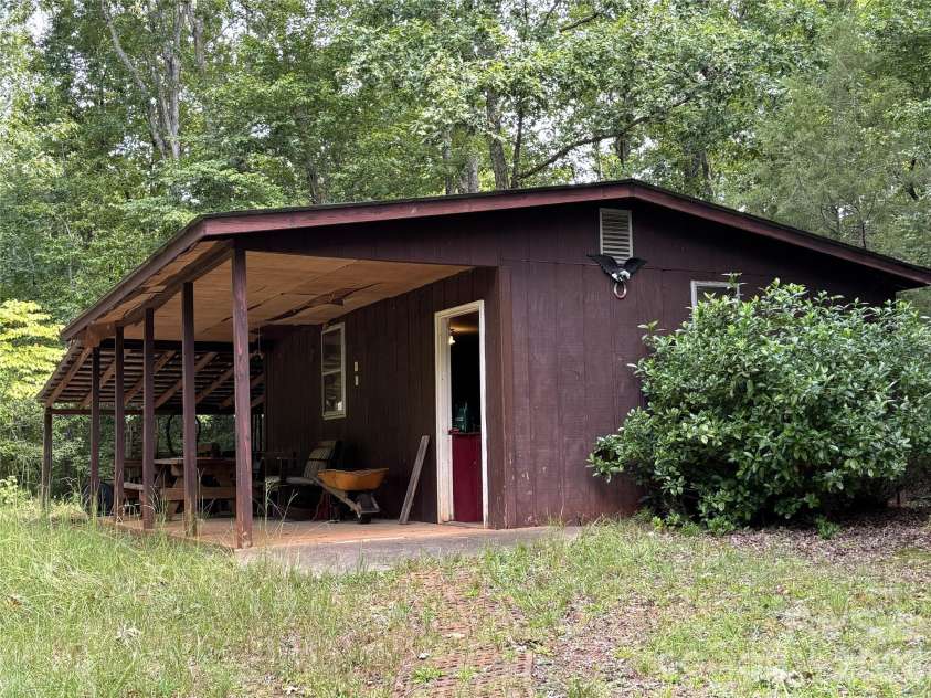 230 Sugar Loaf Road, Troy, NC 27371.  MLS# CAR4428969, YatesRealty ID 53557. 