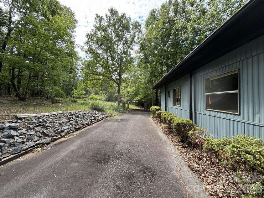 230 Sugar Loaf Road, Troy, NC 27371.  MLS# CAR4428969, YatesRealty ID 53557. 