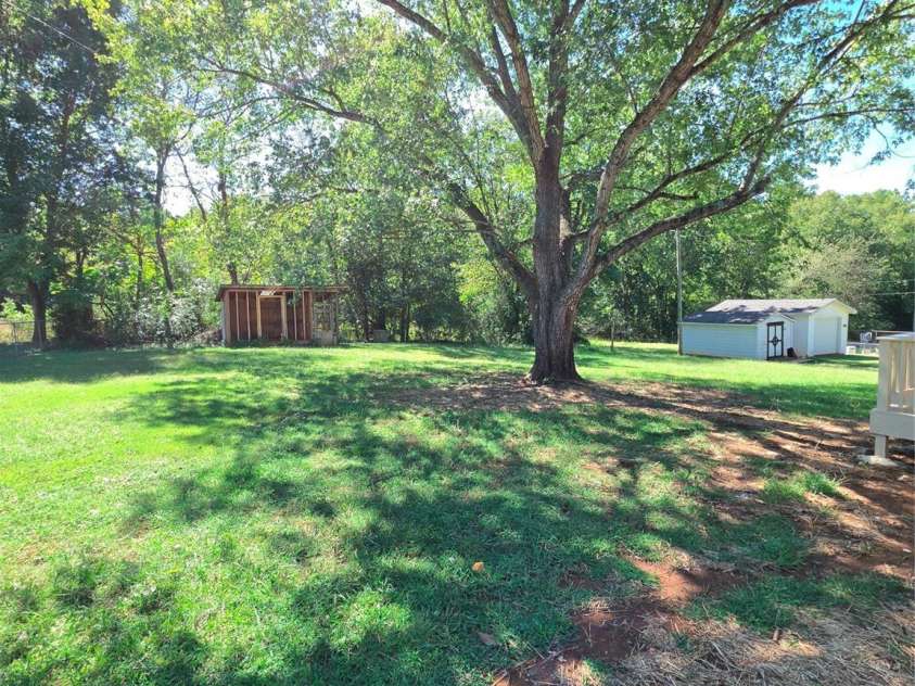 582 Winter Park Drive, Shelby, NC 28152.  MLS# CAR4429067, YatesRealty ID 53558. 