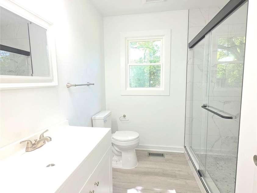 582 Winter Park Drive, Shelby, NC 28152.  MLS# CAR4429067, YatesRealty ID 53558. 