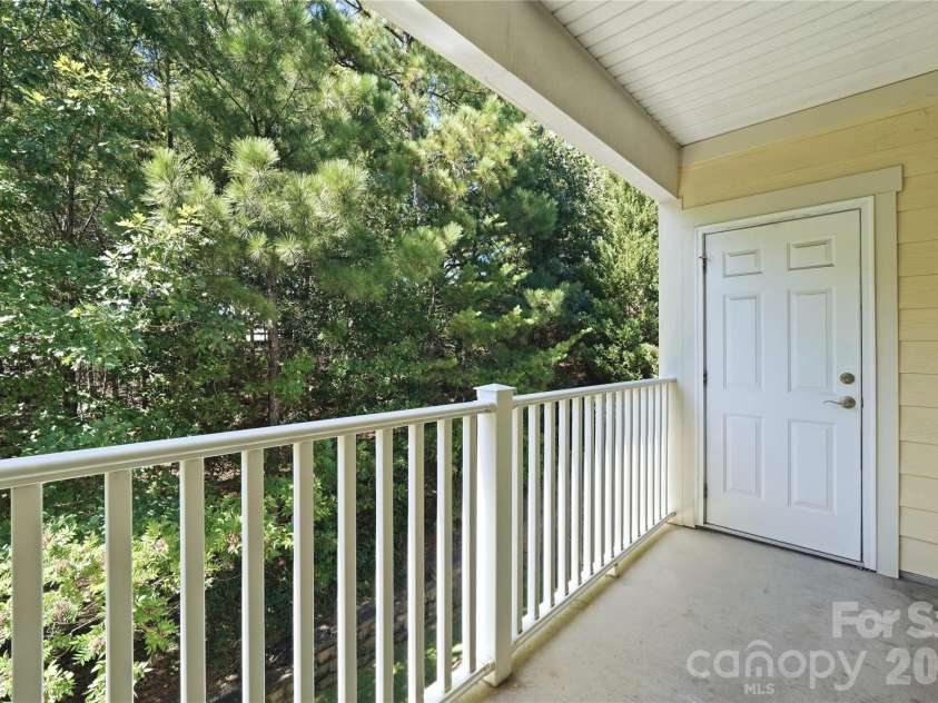 411 Halyard Lane, Tega Cay, SC 29708.  MLS# CAR4429046, YatesRealty ID 53559. Balcony