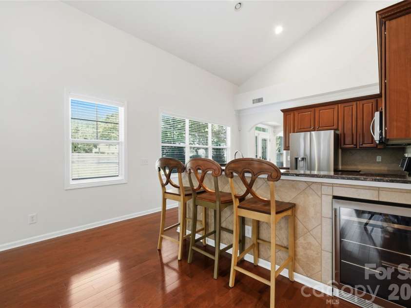 411 Halyard Lane, Tega Cay, SC 29708.  MLS# CAR4429046, YatesRealty ID 53559. Kitchen