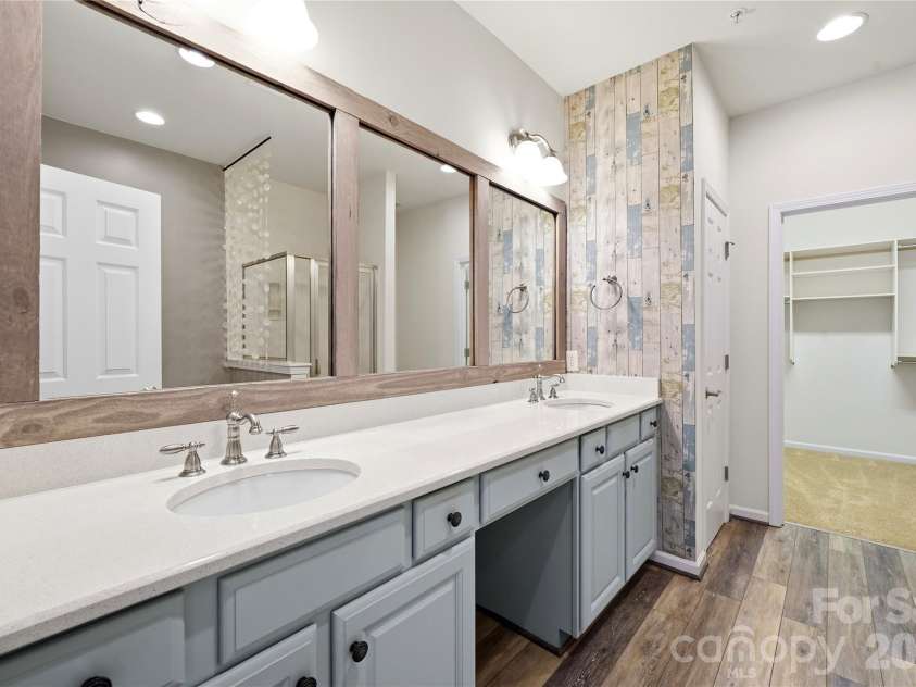 411 Halyard Lane, Tega Cay, SC 29708.  MLS# CAR4429046, YatesRealty ID 53559. Primary Bath