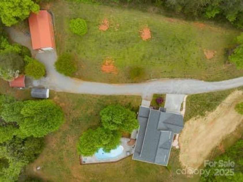 176 Butch Branch Road, Union Grove, NC 28689.  MLS# CAR4214112, YatesRealty ID 5356. 