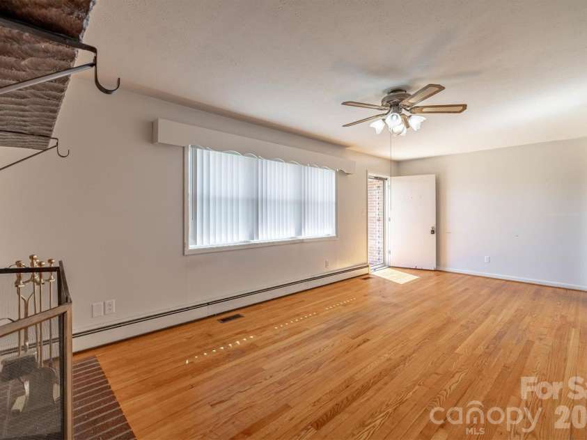 2106 Enon Road, Morganton, NC 28655.  MLS# CAR4314622, YatesRealty ID 5356. 