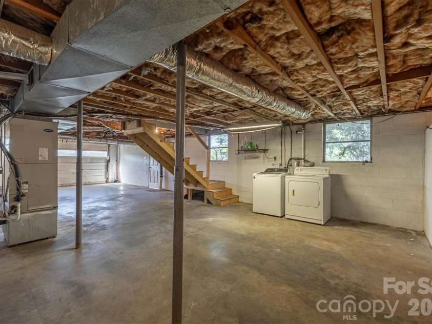 2106 Enon Road, Morganton, NC 28655.  MLS# CAR4314622, YatesRealty ID 5356. 