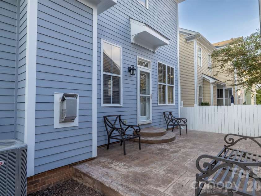116 Gresham Lane, Mooresville, NC 28117.  MLS# CAR4429010, YatesRealty ID 53561. 