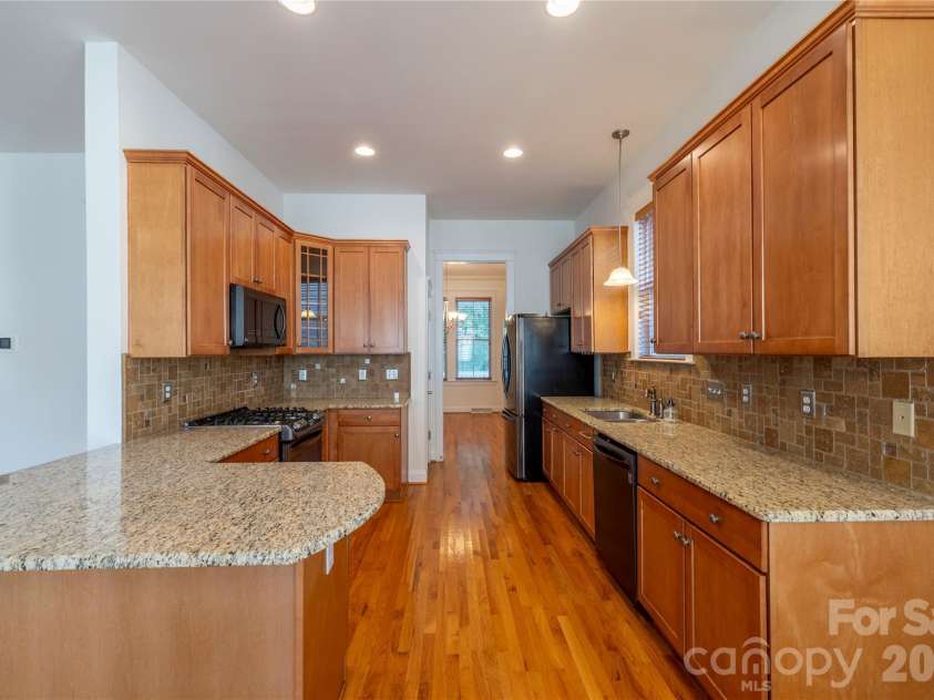 116 Gresham Lane, Mooresville, NC 28117.  MLS# CAR4429010, YatesRealty ID 53561. 