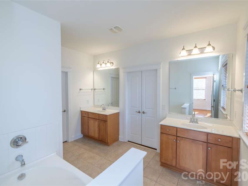 116 Gresham Lane, Mooresville, NC 28117.  MLS# CAR4429010, YatesRealty ID 53561. 