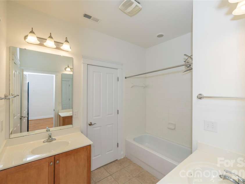 116 Gresham Lane, Mooresville, NC 28117.  MLS# CAR4429010, YatesRealty ID 53561. 