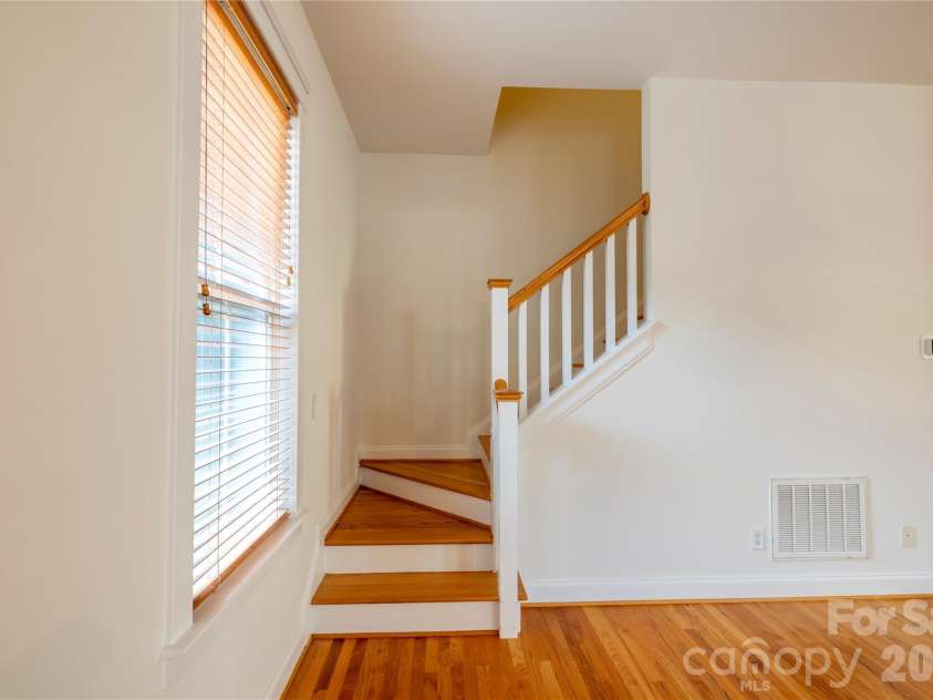 116 Gresham Lane, Mooresville, NC 28117.  MLS# CAR4429010, YatesRealty ID 53561. 