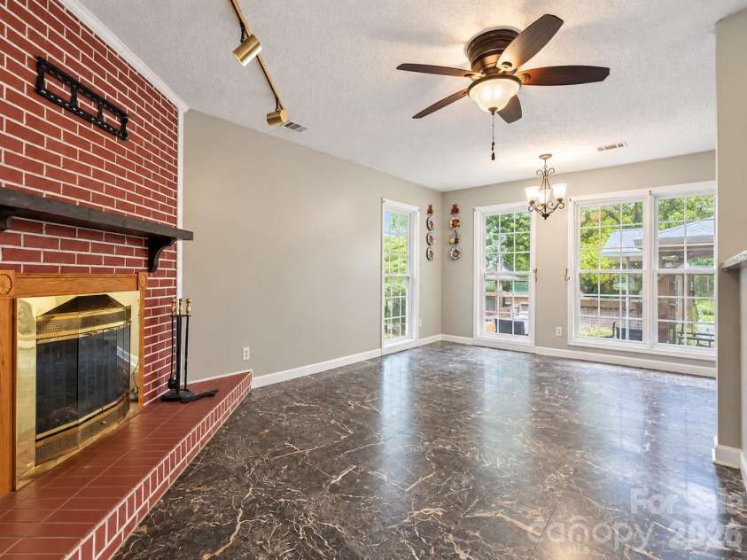 6501 Old Meadow Road, Charlotte, NC 28227.  MLS# CAR4425844, YatesRealty ID 53564. 