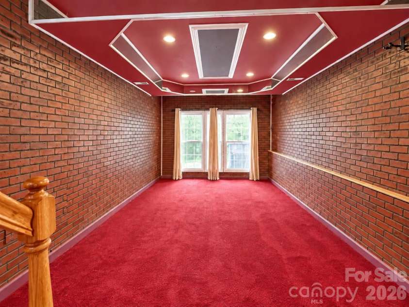 6501 Old Meadow Road, Charlotte, NC 28227.  MLS# CAR4425844, YatesRealty ID 53564. 