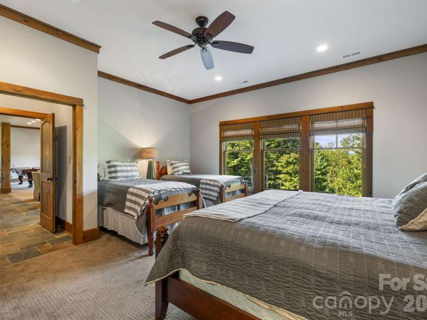 1264 Ten Whigs Ridge, Nebo, NC 28761.  MLS# CAR4426377, YatesRealty ID 53569. 