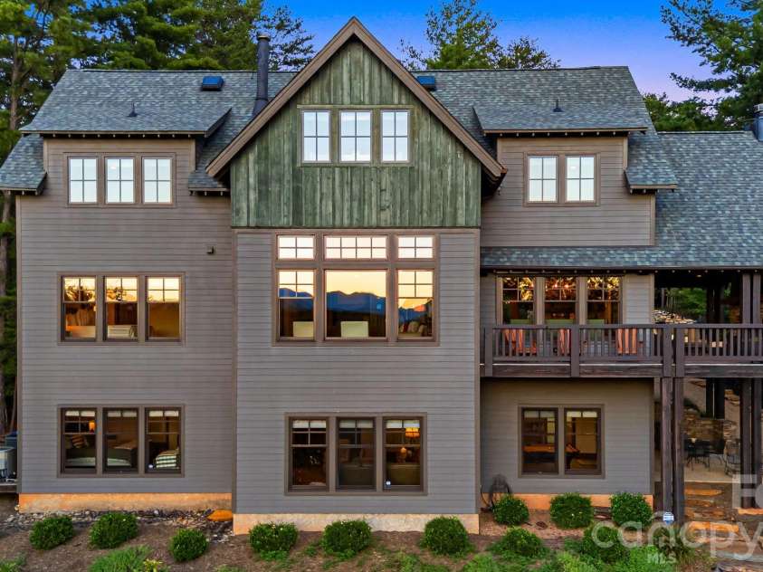 1264 Ten Whigs Ridge, Nebo, NC 28761.  MLS# CAR4426377, YatesRealty ID 53569. 