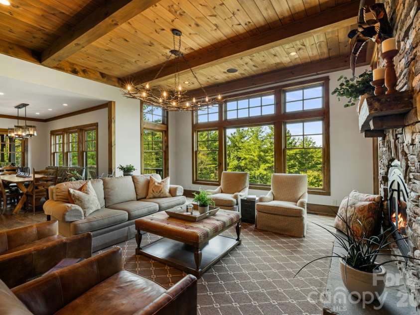 1264 Ten Whigs Ridge, Nebo, NC 28761.  MLS# CAR4426377, YatesRealty ID 53569. 
