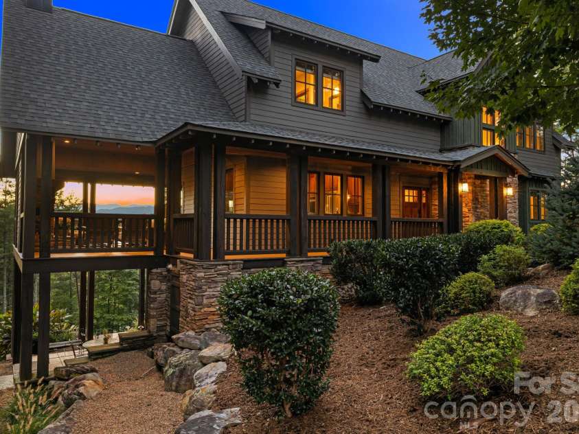 1264 Ten Whigs Ridge, Nebo, NC 28761.  MLS# CAR4426377, YatesRealty ID 53569. 