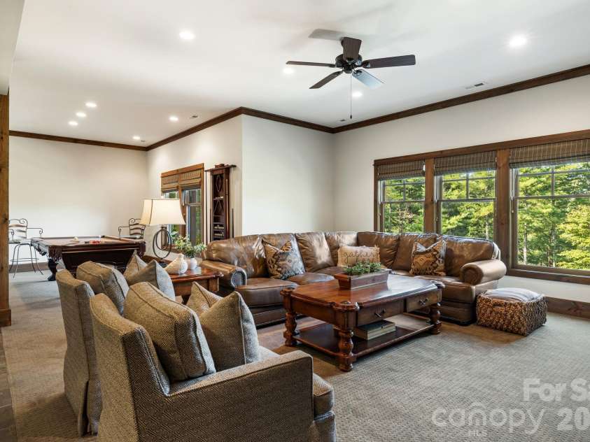 1264 Ten Whigs Ridge, Nebo, NC 28761.  MLS# CAR4426377, YatesRealty ID 53569. Finished Basement