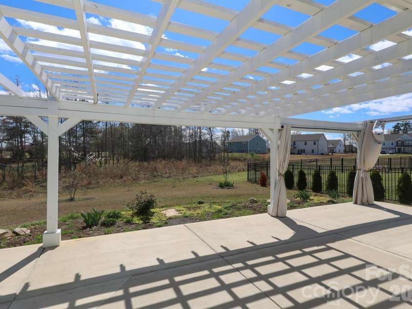 1391 Links Crossing Drive, Monroe, NC 28112.  MLS# CAR4357606, YatesRealty ID 5357. 