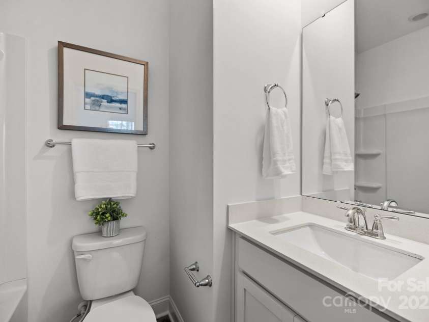 3108 Butler Hill Drive, Matthews, NC 28105.  MLS# CAR4182878, YatesRealty ID 5357. 