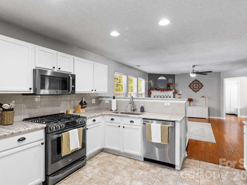 4019 Shadow Pines Circle, Indian Trail, NC 28079.  MLS# CAR4428429, YatesRealty ID 53576. 