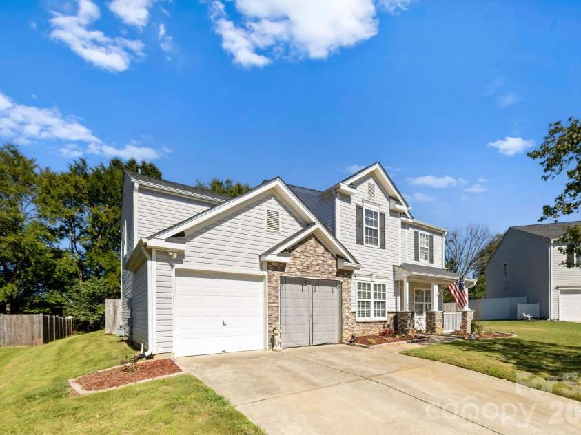 4019 Shadow Pines Circle, Indian Trail, NC 28079.  MLS# CAR4428429, YatesRealty ID 53576. 