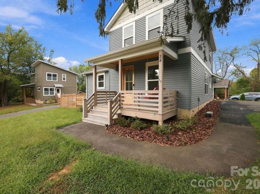 34 Gudger Road, Candler, NC 28715.  MLS# CAR4426999, YatesRealty ID 53579. 