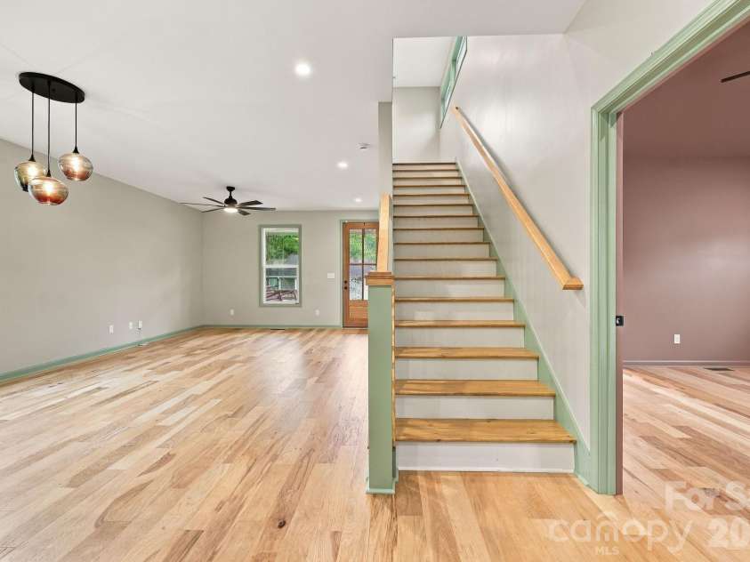 34 Gudger Road, Candler, NC 28715.  MLS# CAR4426999, YatesRealty ID 53579. 