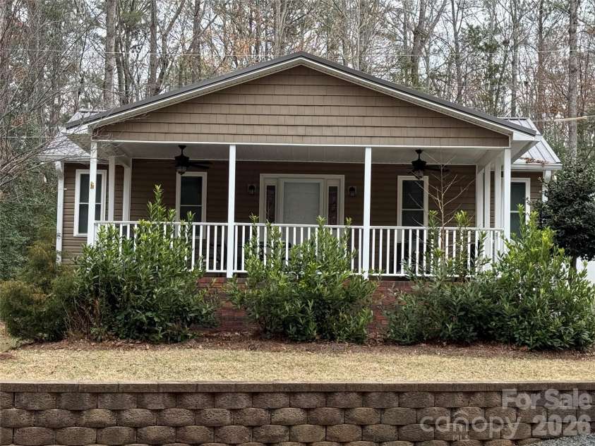 110 Indian Harbor Circle, Mount Gilead, NC 27306.  MLS# CAR4349072, YatesRealty ID 5358. 
