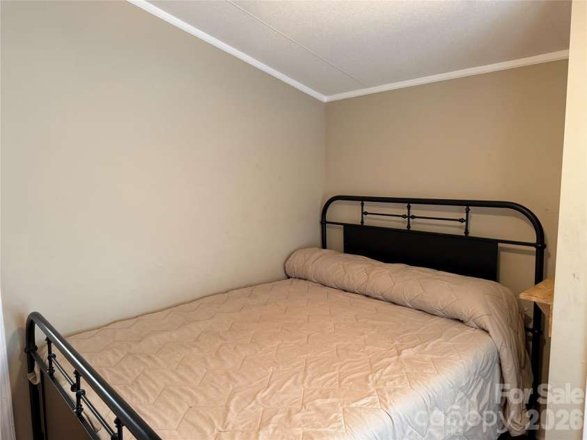 110 Indian Harbor Circle, Mount Gilead, NC 27306.  MLS# CAR4349072, YatesRealty ID 5358. 