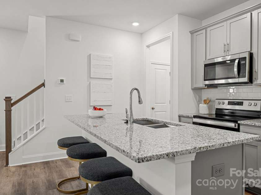 5013 Cherry Gum Court, Matthews, NC 28105.  MLS# CAR4227133, YatesRealty ID 5358. 