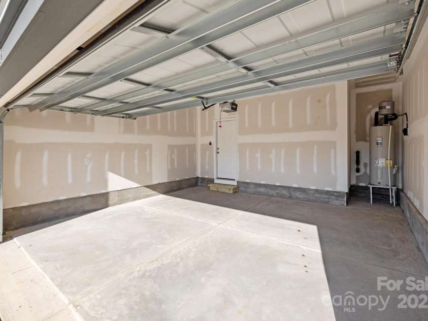 5013 Cherry Gum Court, Matthews, NC 28105.  MLS# CAR4227133, YatesRealty ID 5358. 