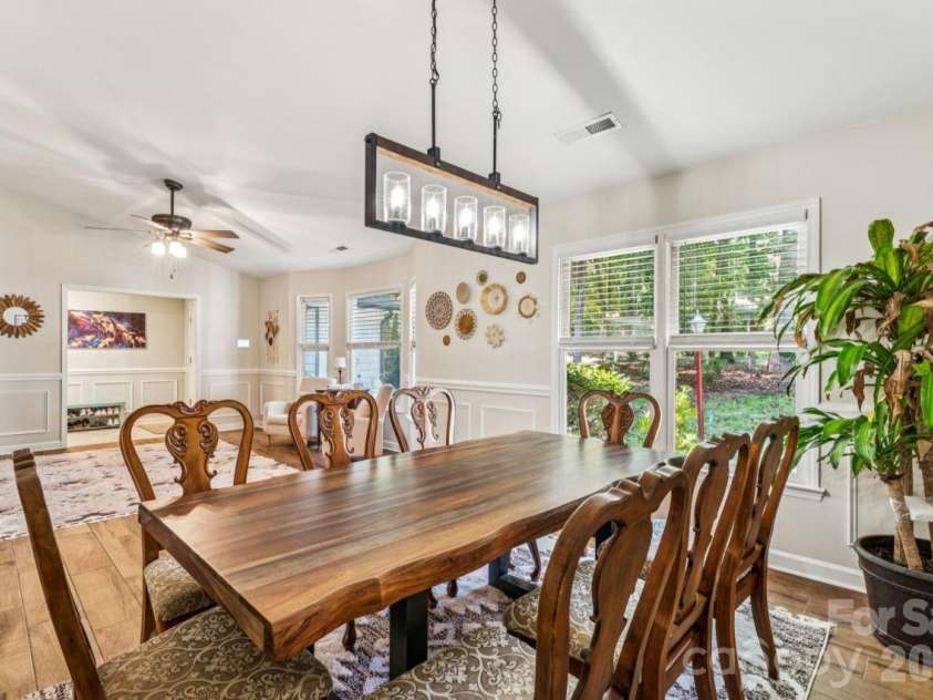 5919 Stonebridge Lane, Waxhaw, NC 28173.  MLS# CAR4427781, YatesRealty ID 53580. Dining room