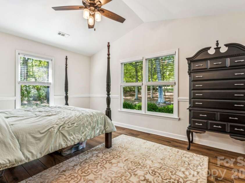 5919 Stonebridge Lane, Waxhaw, NC 28173.  MLS# CAR4427781, YatesRealty ID 53580. Primary Bedroom